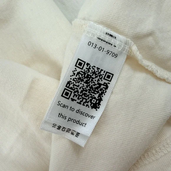 NWT Universal Thread Shirt L Cream Grow Towards Love Floral Graphic Tee Boho - Picture 6 of 10